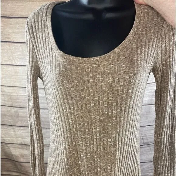 Ladies size small dress by Daytrip - Picture 8 of 10